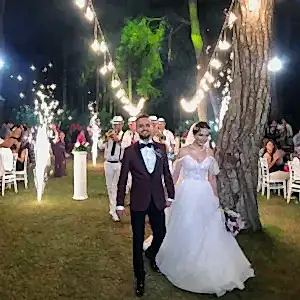 Sn. Muhittin Böcek Feridun ve Kübra çiftinin nikahlarını kıydı